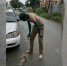 Сахалинские водители устроили "зеленый" самосуд над воришкой - Вести.Ru
