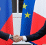 Макрон надеется на создание новой архитектуры безопасности между Россией и ЕС - M24.Ru
