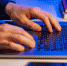 Эксперты предупредили об опасности при покупке ключей к Windows с рук - M24.Ru