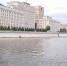 Мосводосток ликвидировал загрязнение на поверхности Москвы-реки - M24.Ru