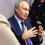Путин дал молодому ученому совет по выбору невесты - M24.Ru