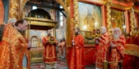 В праздник Собора Архистратига Михаила митрополит Воскресенский Григорий возглавил престольные торжества Архангельского собора Московского Кремля - Московский Патриархат РПЦ