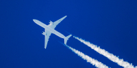 Около 20 самолетов вынужденно сели в аэропортах Турции после пожара SSJ - Вечерняя Москва
