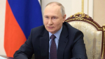 Путин ознакомился с темами вопросов, поступающих на прямую линию