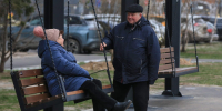 В сквере на Серебрякова обустроили места для отдыха, спорта и детских игр - Звездный бульвар