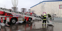 Пожарные проверили самый большой каток в городе - Район Марфино