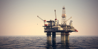 Режим ЧС ввели в Анапе после разлива нефтепродуктов - Вечерняя Москва