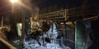 Пассажирский поезд столкнулся с грузовым на юге Мурманской области - Вечерняя Москва