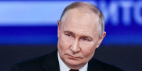 Путин заявил, что в его кабинетах нет портретов - M24.Ru