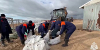 Более 3,3 тыс тонн загрязненного песка и грунта собрано с пляжей Краснодарского края - M24.Ru