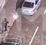 Появилось видео поджога полицейской машины возле ОВД «Арбат» - Вечерняя Москва