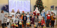 Детям участников СВО подарили новогоднюю сказку, фото - Мой район
