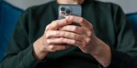 Кабмин РФ для борьбы с мошенниками запретил звонки с IP-телефонии на телефоны граждан - M24.Ru