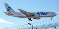 Прокуратура начала проверку после вынужденной посадки Boeing 737 в Москве - M24.Ru
