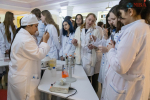 Фестиваль науки и посвящение школьников в Медицинские классы