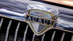 Mash: Правительственный автомобиль Aurus попал в ДТП у Красной площади в Москве