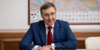 Глава Минобрнауки России Валерий Фальков поздравил с Международным женским днëм - МИРЭА