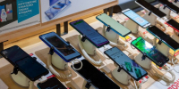 Минпромторг предложил ввести обязательную маркировку ноутбуков и смартфонов - M24.Ru
