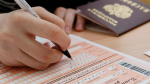 В 2024 году 38,3% московских школьников набрали 220 баллов и выше по трём предметам ЕГЭ