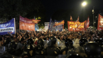 Планета протестует