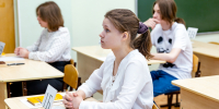 Столичные одиннадцатиклассники сдают ЕГЭ досрочно - Московский центр качества образования