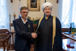 Муфтий Шейх Равиль Гайнутдин наградил исламоведа Игоря Алексеева медалью «За заслуги»