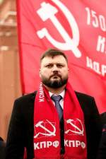 Цветы советским покорителям космоса