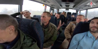 Россия и Украина провели обмен пленными по формуле 246 на 246 - M24.Ru