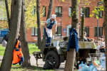 Жители ЗАО присоединились к субботнику в парке «Фили»