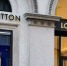 Бренд Louis Vuitton зарегистрировал товарный знак в России - M24.Ru