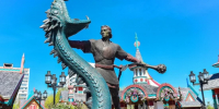 В рамках фестиваля «Пасхальный дар» на площадке в Теплом Стане проходят состязания по выявлению самого сильного жителя района - Наш Теплый Стан