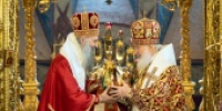 Предстоятели Русской и Сербской Православных Церквей совершили Литургию в Троице-Сергиевой лавре - Московский Патриархат РПЦ
