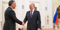 Ушаков: Путин и Уиткофф обсуждали возможность возобновления переговоров РФ и Украины - M24.Ru