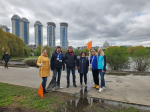 Московские единороссы провели патриотические субботники у мемориалов защитникам страны