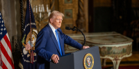 Трамп сравнил Россию и Украину в сфере военной мощи - Вечерняя Москва