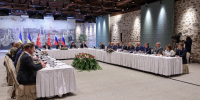 Переговоры российской и украинской делегаций начались в Стамбуле - Вечерняя Москва