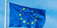 Bloomberg: ЕС может расширить санкции против РФПИ - M24.Ru