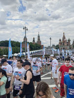 Врач патологоанатомического отделения Наталья Мозгалёва финишировала в крупнейшем полумарафоне страны с синхронным стартом «ЗаБег.РФ»