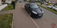 Один из обвиняемых в нападении на курьера в "Москве-Сити" знает, где похищенные деньги - M24.Ru