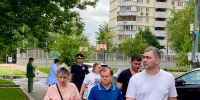 31 мая глава управы района Братеево Александр Воробьев провёл еженедельный обход территории - Район Братеево