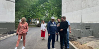 Глава управы Александр Леонидович вместе с представителями управы и ГБУ "Жилищник района Новокосино" провел традиционный обход территории. - Район Новокосино