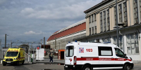 Первая группа пострадавших при аварии с поездом под Брянском прибыла в Москву - M24.Ru