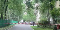 ТАСС: силовики в Москве проверяют припаркованную машину из-за предмета под ней - M24.Ru