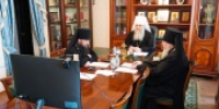 Монашествующие епархий Дальневосточного федерального округа приняли участие в круглом столе «Суть монашеского подвига в современном мире» - Московский Патриархат РПЦ