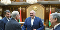 Глава Белоруссии Лукашенко встретился в Минске со спецпосланником Президента США Келлогом - Моссовет
