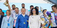 Водитель из ЗАО стал лучшим водителем электробуса Москвы 2025 года - Префектура ЗАО Москвы