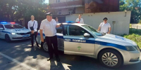 Школьников в Геленджике отвезли на ЕГЭ на патрульных машинах - M24.Ru