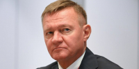 РИА Новости: экс-глава Минтранса Роман Старовойт покончил с собой - M24.Ru