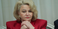 Депутат Останина призвала РПЦ урезонить Ткачева, назвавшего россиянок дохлыми - ИА Общественная служба новостей