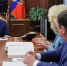 Путин счел неактуальным принцип "10 девчонок на 9 ребят" - M24.Ru
